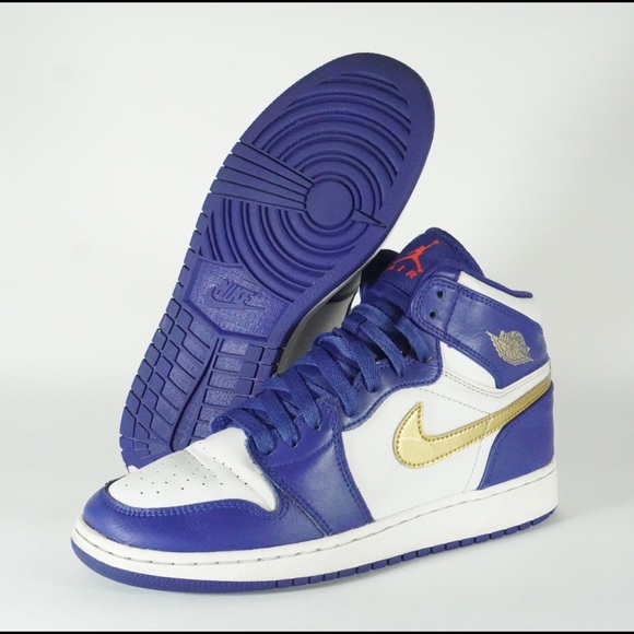 Nike Other - Jordan 1 Retro High ‘Deep Royal Blue’ (Size 6Y)